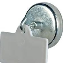 Струбцина с двумя отверстиями для крепления рекламных конструкций на пластиковые винты, заклепки, хомуты